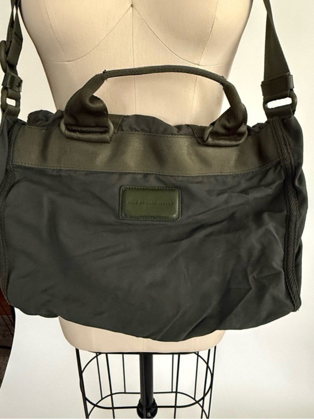 Marc by Marc Jacobs Olive Green Canvas Messenger Bag - Picture 3 of 4